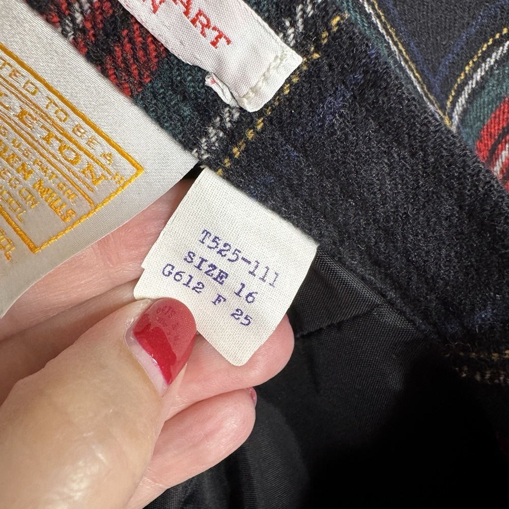 Classic Red & Black Plaid A-Line Skirt - Picture 10 of 10